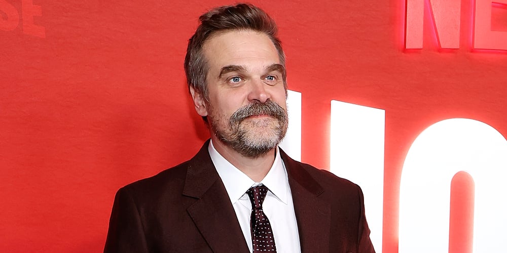 David Harbour de ‘Behemoth!’ O filme dramático também é estrelado por Pedro Pascal e Olivia Wilde Behemoth, David Harbour, Filmes | Notícias e fofocas sobre celebridades Entretenimento, fotos e vídeos David Harbour de ‘Behemoth!’ O filme dramático também é estrelado por Pedro Pascal e Olivia Wilde Behemoth, David Harbour, Filmes | Notícias e fofocas sobre celebridades Entretenimento, fotos e vídeos