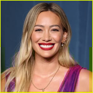 Hilary Duff Announces World Tour During 'Small Rooms, Big Nerves' Mini Tour Final Show!