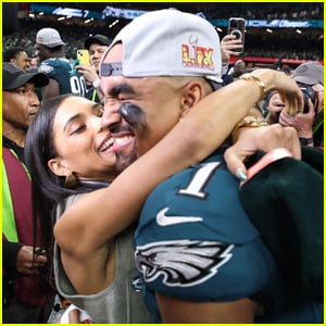 Is Jalen Hurts Single or Dating Anyone? He’s Newly Married! (Photos & Info)