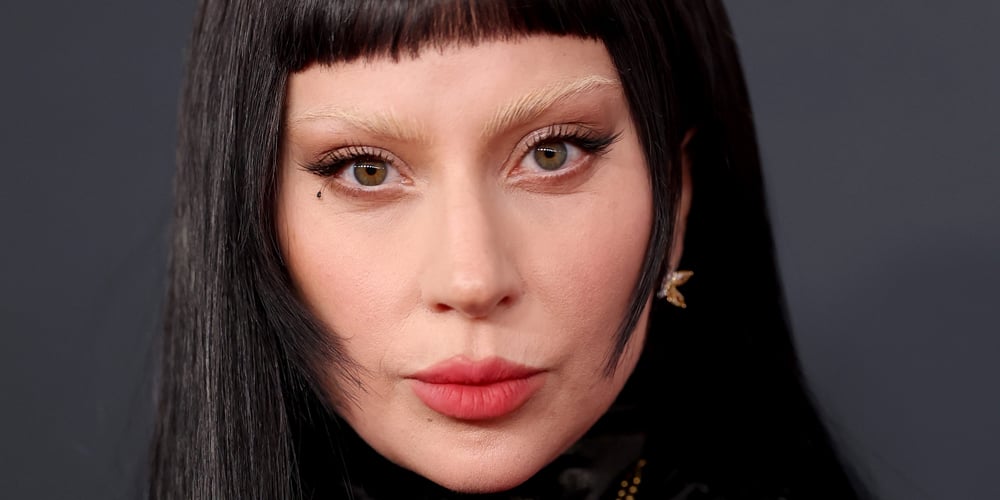 Lady Gaga pausa show para se manifestar contra o ICE | ICE, Lady Gaga, Música, Política | Notícias e fofocas sobre celebridades Entretenimento, fotos e vídeos