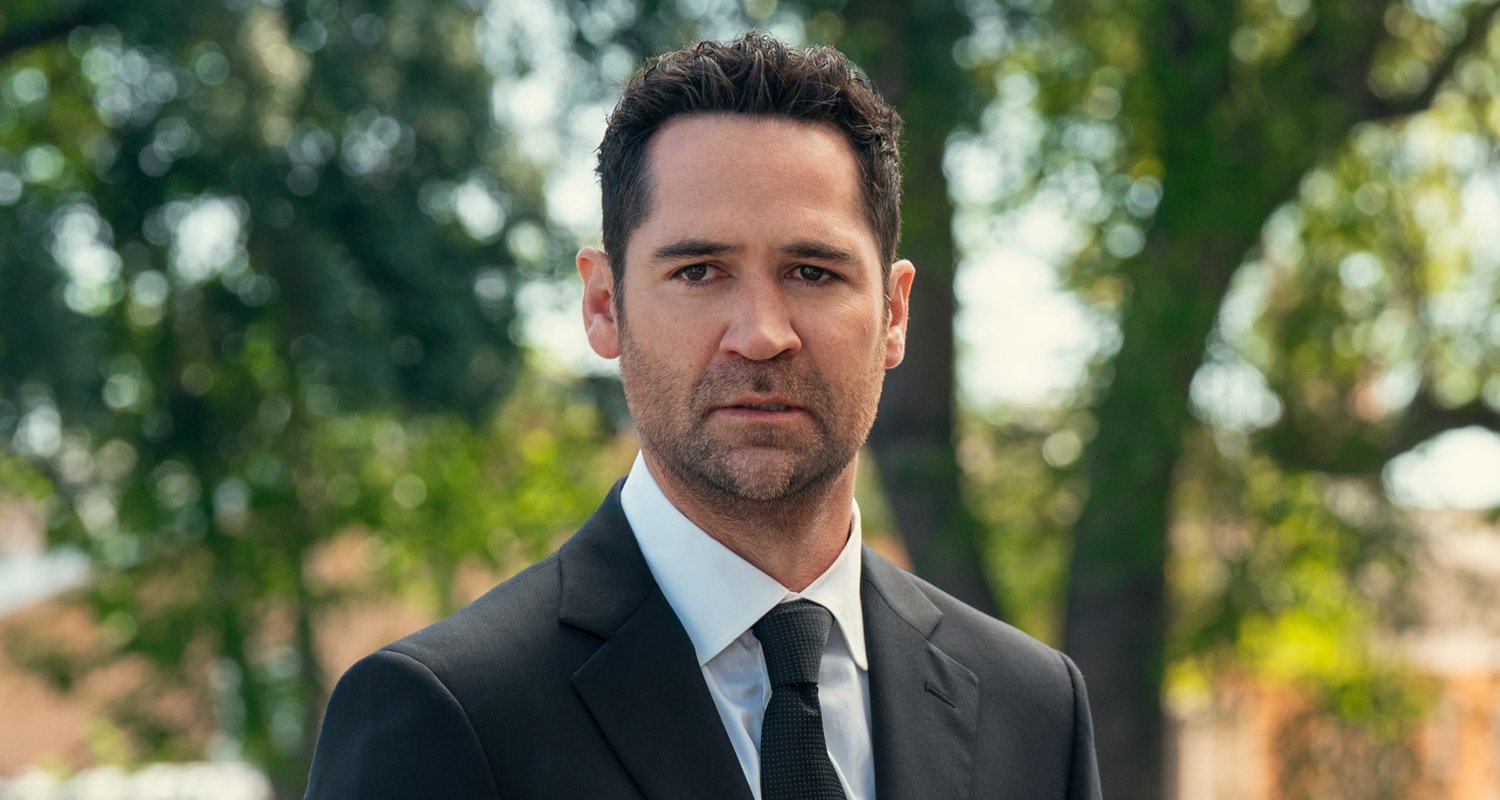 ‘O Poderoso Chefão de Lincoln’ é renovado para a 5ª temporada, dias antes da estreia da 4ª temporada | Angus Sampson, Becky Newton, Jazz Raycole, Manuel Garcia-Rulfo, Netflix, Neve Campbell, Televisão, Lincoln Lawyer | Notícias e fofocas sobre celebridades Entretenimento, fotos e vídeos