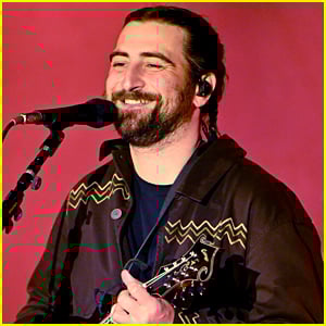 Noah Kahan Documentary Film to Get a Global Release on Netflix in 2026