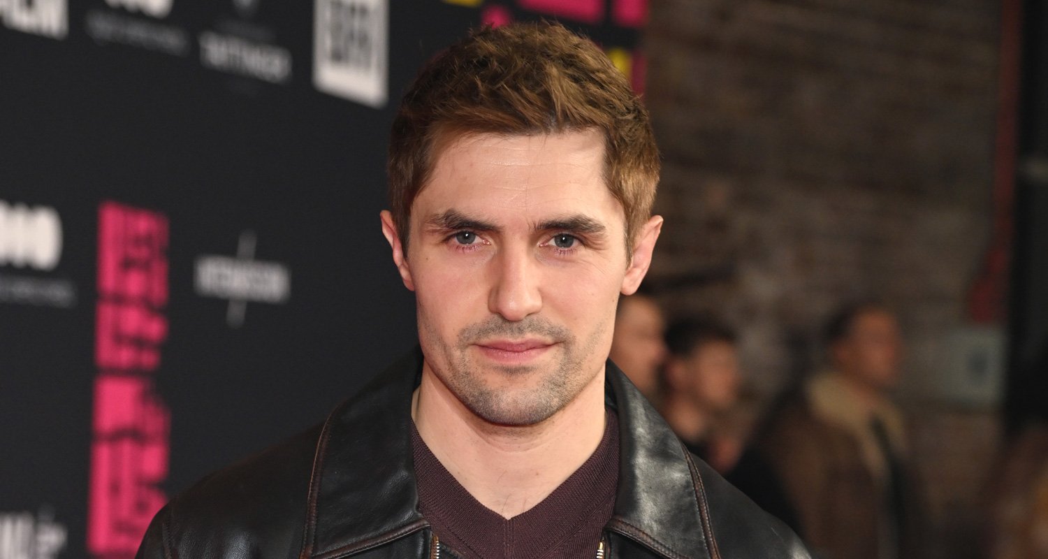 Phil Dunster, de Ted Lasso, estrelará a ação ao vivo Como treinar seu dragão 2, papel revelado! | Elenco de filmes de Como Treinar o Seu Dragão Phil Dunster | Notícias e fofocas sobre celebridades | Entretenimento, fotos e vídeos