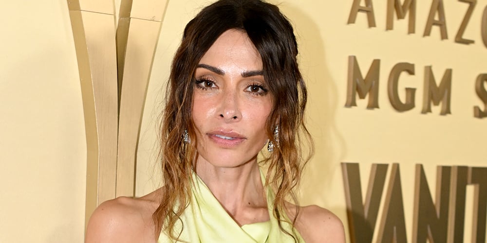 Sarah Shahi fala sobre escrever capítulos sexualmente explícitos em seu novo livro ‘Life is Lifey’ | Sarah Shahi, Compras | Notícias e fofocas sobre celebridades | Entretenimento, fotos e vídeos