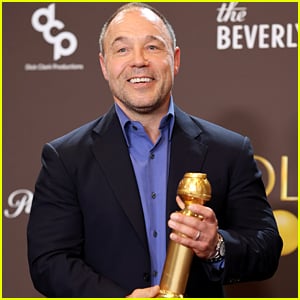 Stephen Graham Reveals How He Lost His Golden Globe Trophy Shortly After Winning for 'Adolescence'