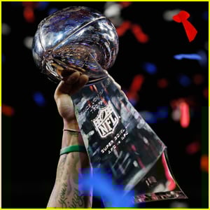  Who's Playing on Saturday & Sunday!