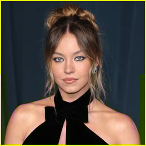 Sydney Sweeney Hung Bras From the Hollywood Sign, But a Leaked Email Notes a Big Issue with the Stunt