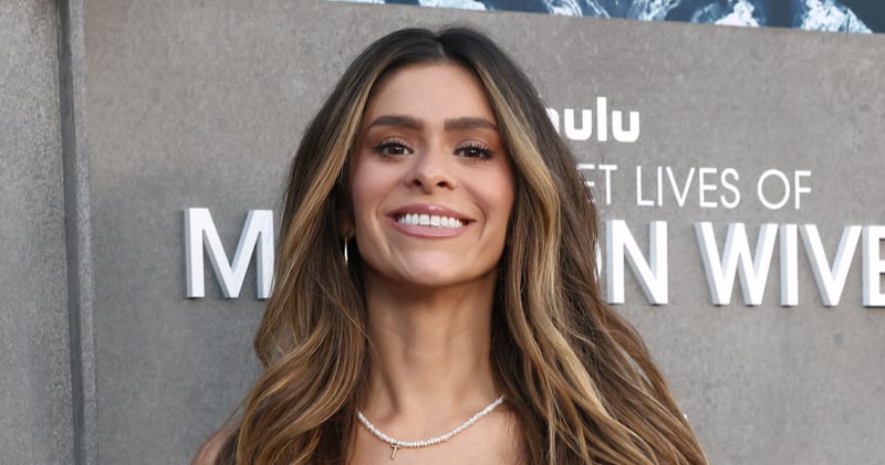 ¿Taylor Frankie Paul está embarazada? El tráiler de ‘Mormon Wives’ difunde rumores sobre la estrella de telerrealidad | Taylor Frankie Paul, La despedida de soltera, Las vidas secretas de las mujeres mormonas | Noticias y rumores de celebridades | Entretenimiento, fotos y vídeos