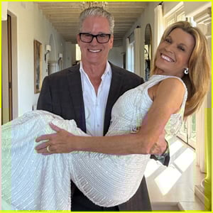 Vanna White Is Married, Shares Photo From John Donaldson Wedding!