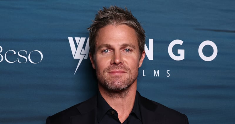 Stephen Amell liderará a série de reinicialização de ‘Baywatch’ da Fox como filho de David Hasselhoff | Baywatch, Fox, Stephen Amell, Televisão | Notícias e fofocas sobre celebridades Entretenimento, fotos e vídeos Stephen Amell liderará a série de reinicialização de ‘Baywatch’ da Fox como filho de David Hasselhoff | Baywatch, Fox, Stephen Amell, Televisão | Notícias e fofocas sobre celebridades Entretenimento, fotos e vídeos