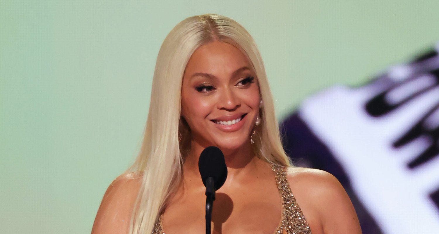 Beyoncé estreia novo Bob em fotos do Super Bowl 2026 | Beyoncé Knowles, Newsies | Notícias e fofocas sobre celebridades Entretenimento, fotos e vídeos