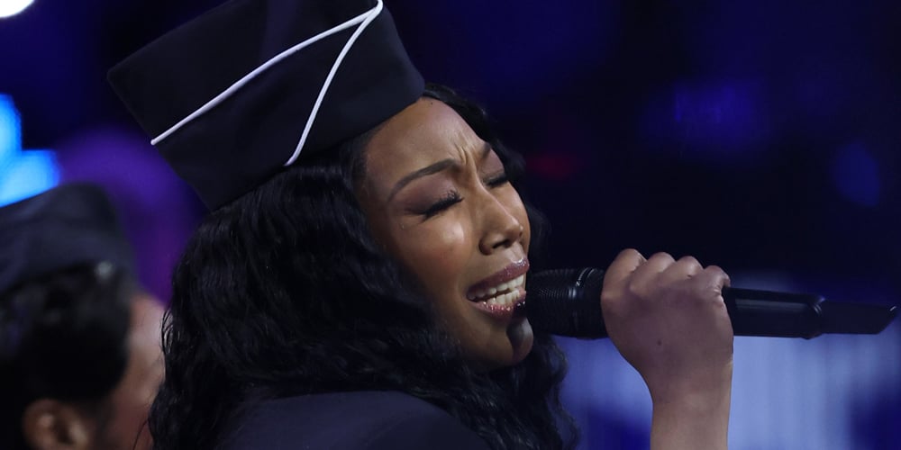 Brandy canta o hino nacional no jogo All-Star da NBA de 2026 e as reações nas redes sociais são mistas | Jogo All-Star da NBA 2026, Brandy, Jogo All-Star da NBA | Notícias e fofocas sobre celebridades Entretenimento, fotos e vídeos