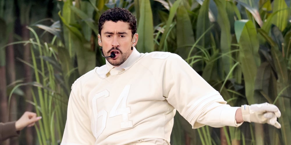 ‘Café Con Ron’ Tradução em inglês, letras e Mano: Bad Bunny Show Canção de encerramento do Super Bowl | Bad Bunny, Los Pleneros de la Cresta, Letras, Música | Notícias e fofocas sobre celebridades Entretenimento, fotos e vídeos ‘Café Con Ron’ Tradução em inglês, letras e Mano: Bad Bunny Show Canção de encerramento do Super Bowl | Bad Bunny, Los Pleneros de la Cresta, Letras, Música | Notícias e fofocas sobre celebridades Entretenimento, fotos e vídeos