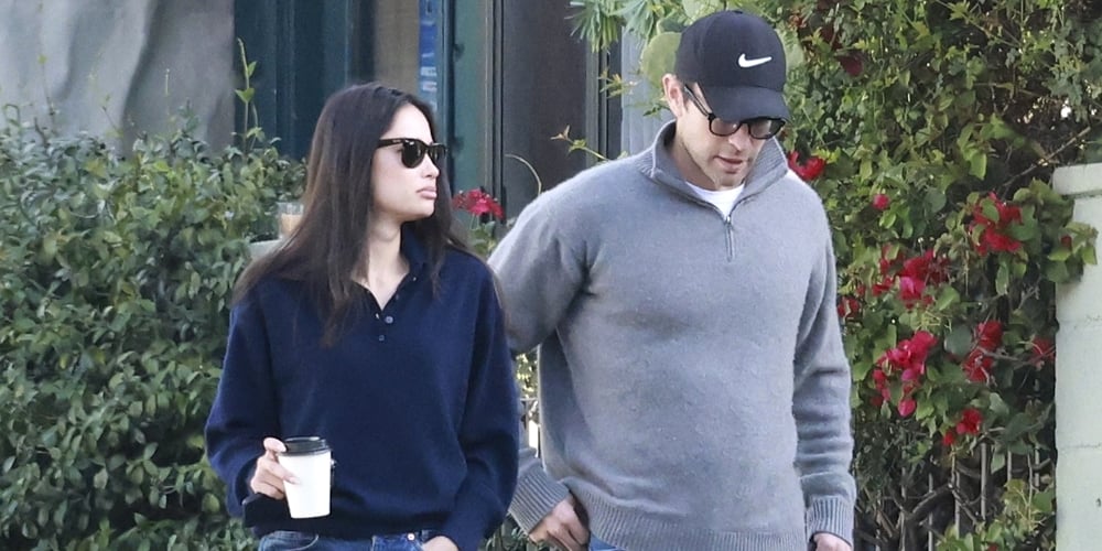 Chace Crawford e Kelsey Merritt levam seu cachorro para passear em um dia casual no dia dos namorados | Chace Crawford, Kelsey Merritt | Notícias e fofocas sobre celebridades Entretenimento, fotos e vídeos