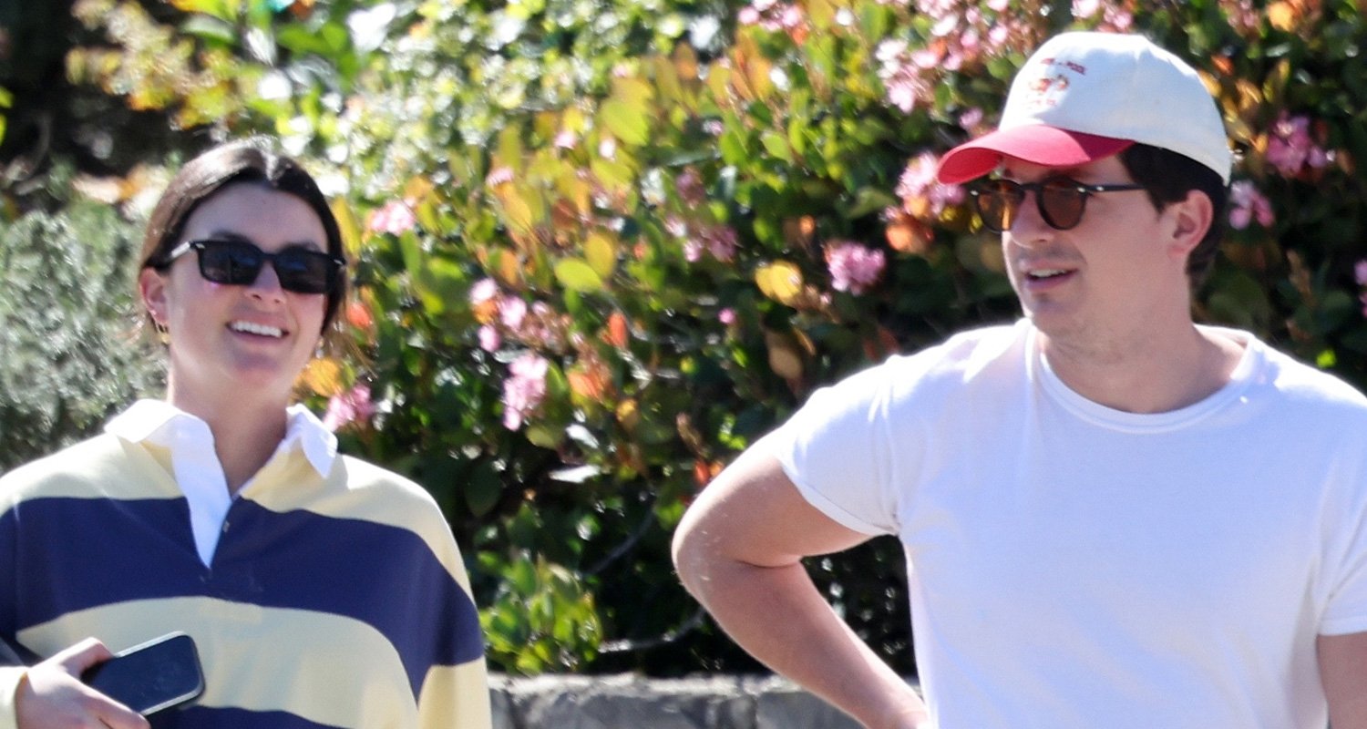 Charlie Puth e sua esposa grávida Brooke Sansone saíram de férias antes de dar as boas-vindas ao seu primeiro filho Brooke Sanson, Charlie Puth, celebridades grávidas | Notícias e fofocas sobre celebridades Entretenimento, fotos e vídeos