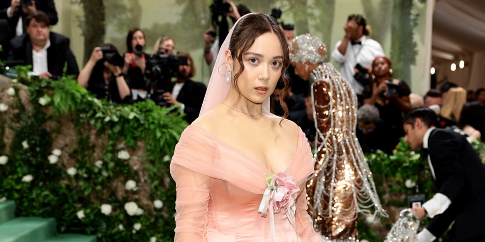 Letra de ‘How I Get’: Lofi lança primeira faixa do álbum de luxo ‘A Matter Of Time: The Final Hour’ | Laufey, Letras, Música | Notícias e fofocas sobre celebridades Entretenimento, fotos e vídeos