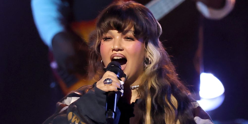 Lola Young to Headline Elton John AIDS Foundation Oscars 2026 Viewing Party | 2026 Oscars, Elton John, Lola Young, Oscars | Celebrity News and Gossip | Entertainment, Photos and Videos