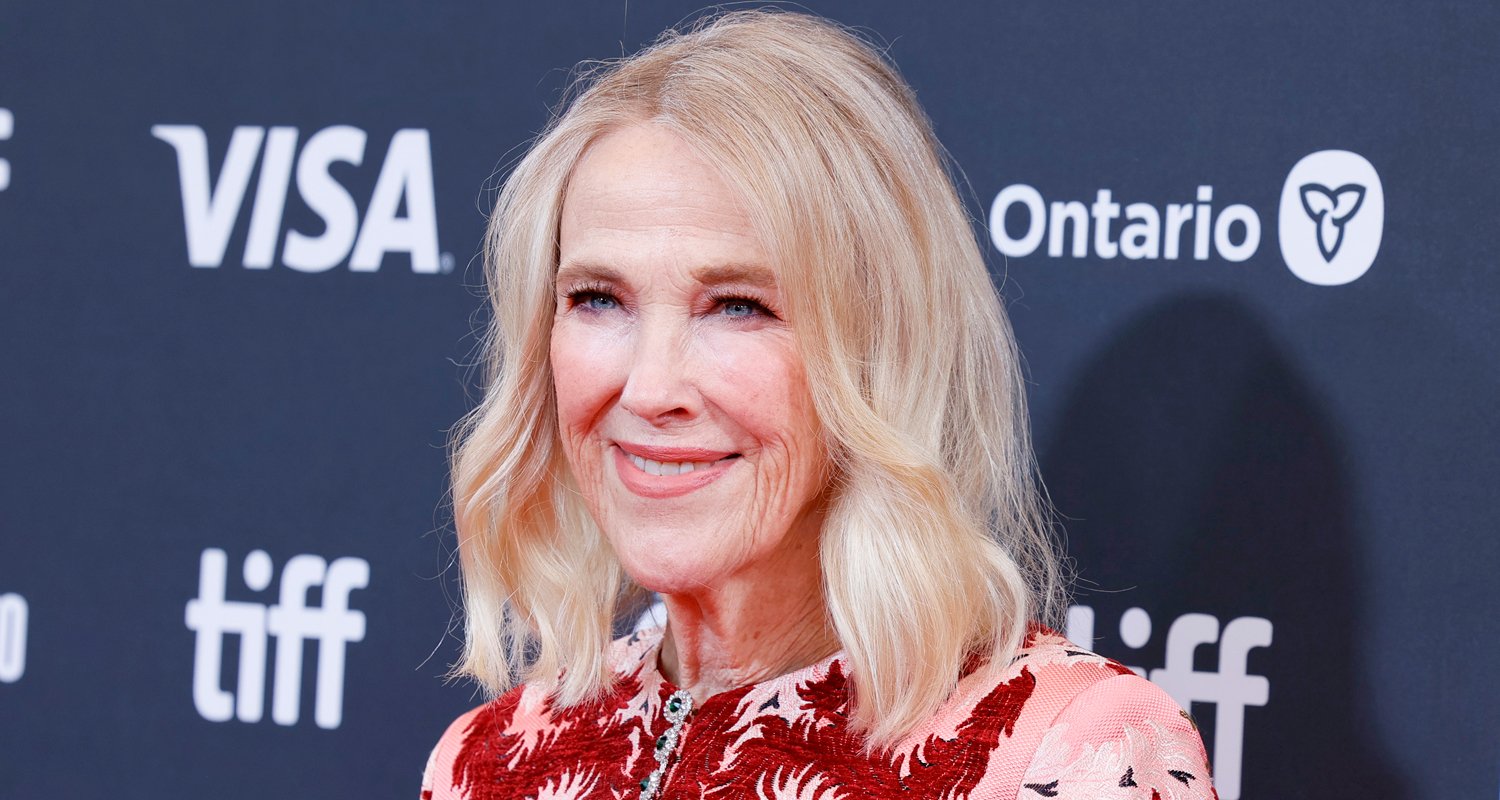 Catherine O’Hara foi sepultada em um funeral privado com a presença de familiares e amigos próximos Katherine O’Hara | Notícias e fofocas sobre celebridades Entretenimento, fotos e vídeos