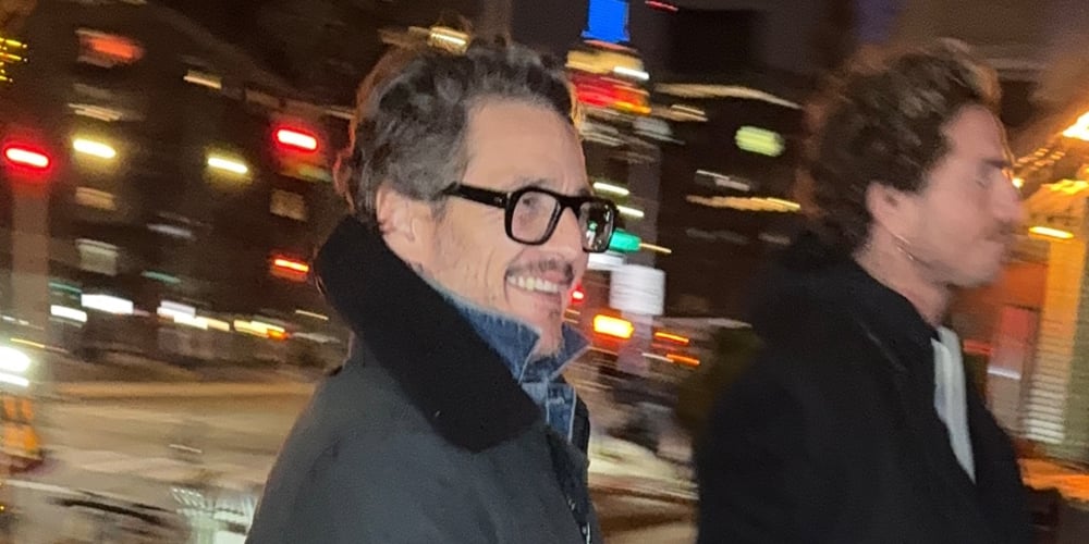 Pedro Pascal com Rafael Olarra em turnê em Nova York Pedro Pascal, Rafael Olarra | Entretenimento, fotos e vídeos de notícias de celebridades e fofocas
