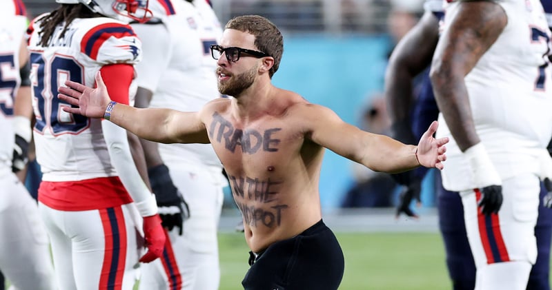 Super Bowl 2026 Streaker Shares His POV Video Filmed on Meta Glasses – Watch Now