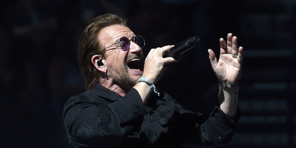 Letra de ‘American Obituary’: Tributo do U2 a Renee Goode após filmagem no ICE | Bono, ICE, Letras, Música, Renee Good, U2 | Notícias e fofocas sobre celebridades Entretenimento, fotos e vídeos