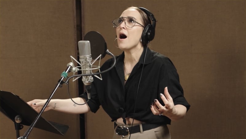Broadway Fave Jessica Vosk Belts Out 'Real Woman' Song from New Musical 'Beaches' - Watch Now!