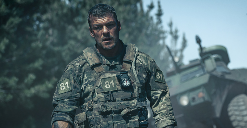 Alan Ritchson Fights for Survival in Netflix’s ‘War Machine’ Movie with Sci-Fi Twist – Watch the Trailer! | Alan Ritchson, blake richardson, Daniel Webber, Dennis Quaid, Esai Morales, Jai Courtney, Keiynan Lonsdale, Netflix, Stephan James, Trailer, War Machine | Celebrity News and Gossip | Entertainment, Photos and Videos