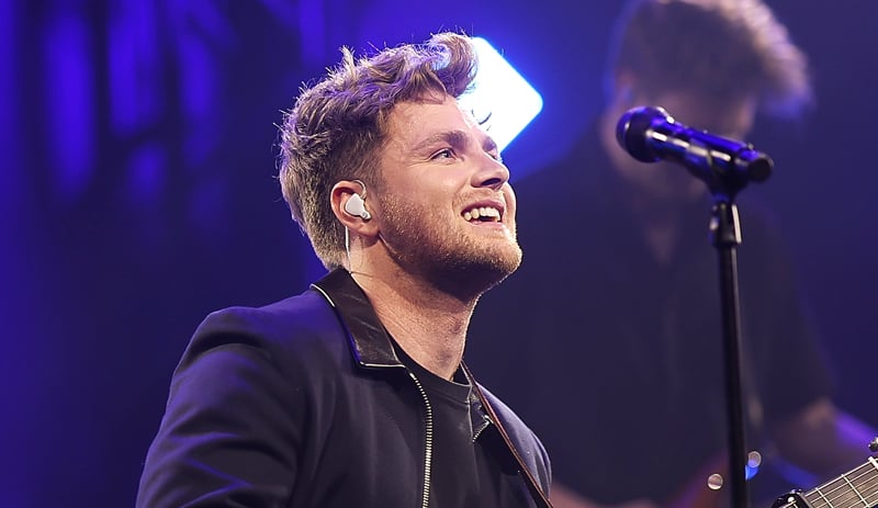 Letra de ‘Fever Dream’: Alex Warren lança nova música sobre se apaixonar por alguém quando você está pronto para desistir do amor – ouça agora! | Alex Warren, Ouça Primeiro, Músicas, Música | Notícias e fofocas sobre celebridades Entretenimento, fotos e vídeos