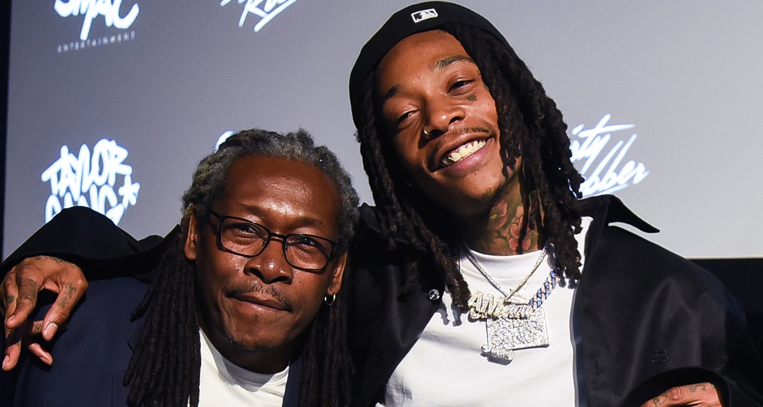 Wiz Khalifa anuncia a morte do pai Lawrence Williams: ‘Sempre o amarei’ | Descanse em paz, Wiz Khalifa | Notícias e fofocas sobre celebridades Entretenimento, fotos e vídeos