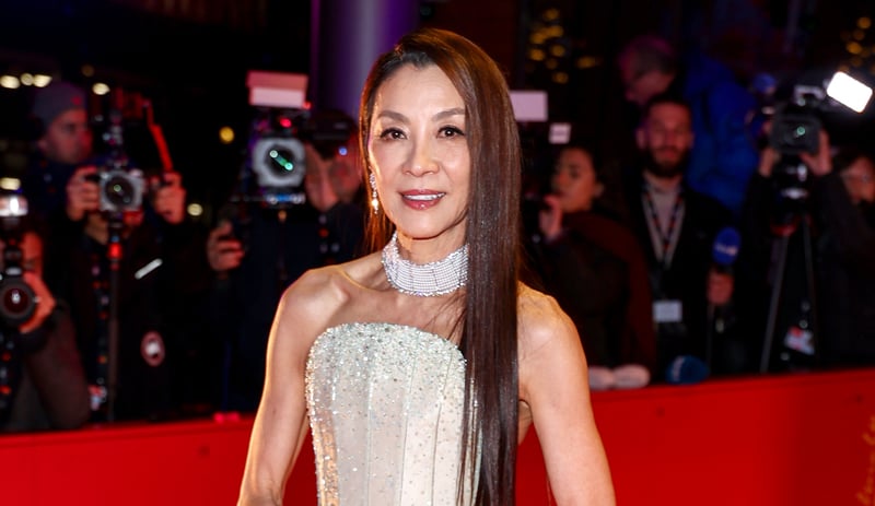 Michelle Yeoh interrompeu uma questão política no Festival de Cinema de Berlim e se concentrou nas respostas ao cinema | Jean Todt, Michel Yeo, Política | Notícias e fofocas sobre celebridades Entretenimento, fotos e vídeos