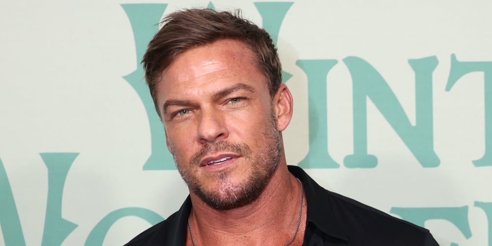 Alan Ritchson supostamente brigou com seu vizinho, fonte compartilha lado da história de Alan em vídeo | Alan Ritchson Notícias e fofocas sobre celebridades Entretenimento, fotos e vídeos