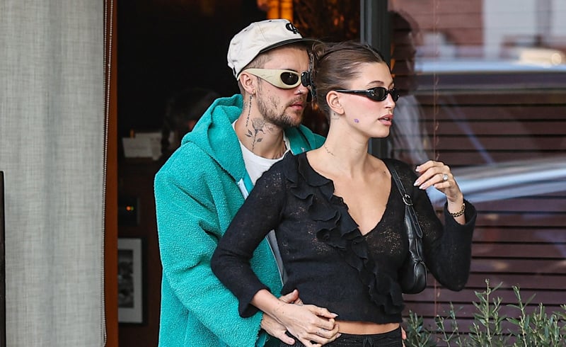 Justin Bieber mantém a esposa Hailey por perto depois do almoço em Beverly Hills na sexta-feira | Hailey Bieber, Justin Bieber | Notícias e fofocas sobre celebridades Entretenimento, fotos e vídeos