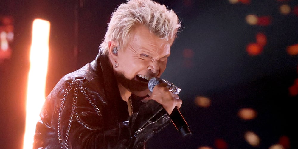 Billy Idol diz que fumar o ajudou a abandonar a heroína | Bill Maher, Billy Idol | Notícias e fofocas sobre celebridades Entretenimento, fotos e vídeos
