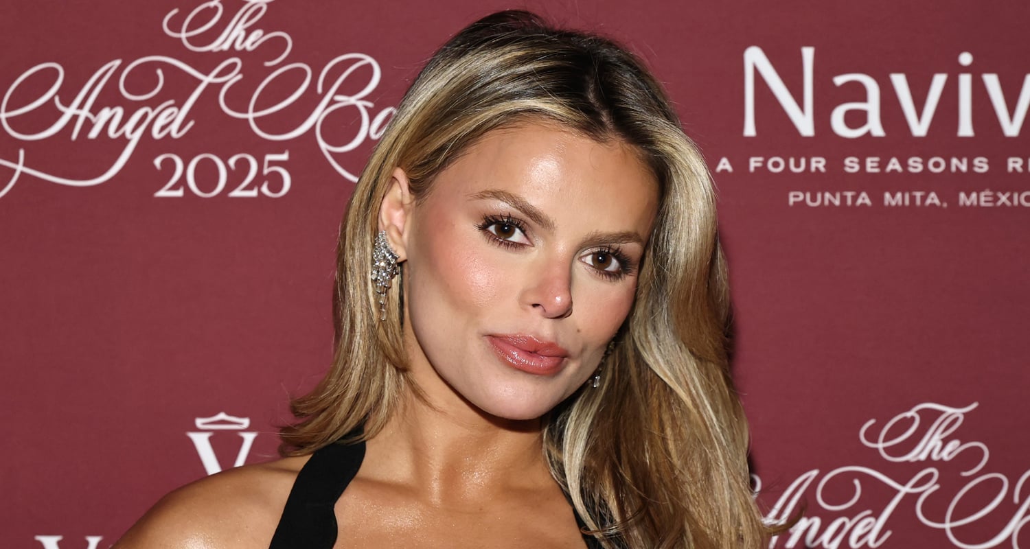 Brooks Nader revela procedimento cosmético que ela ‘se arrependerá para sempre’ de ter feito | Brooks Nader, cirurgia plástica Notícias e fofocas sobre celebridades Entretenimento, fotos e vídeos