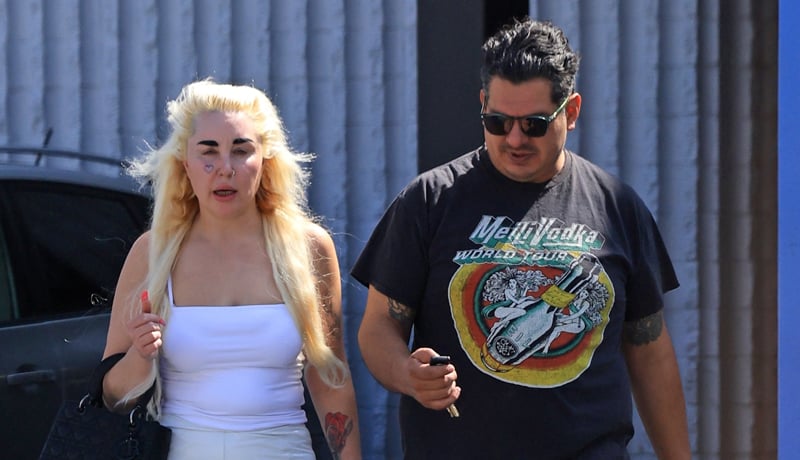 Amanda Bynes Spotted with Bleached Blonde Hair During Outing with Boyfriend Zachary Khan