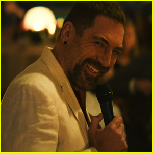  Javier Bardem Seeks Vengeance Against Amy Adams - Watch Now!