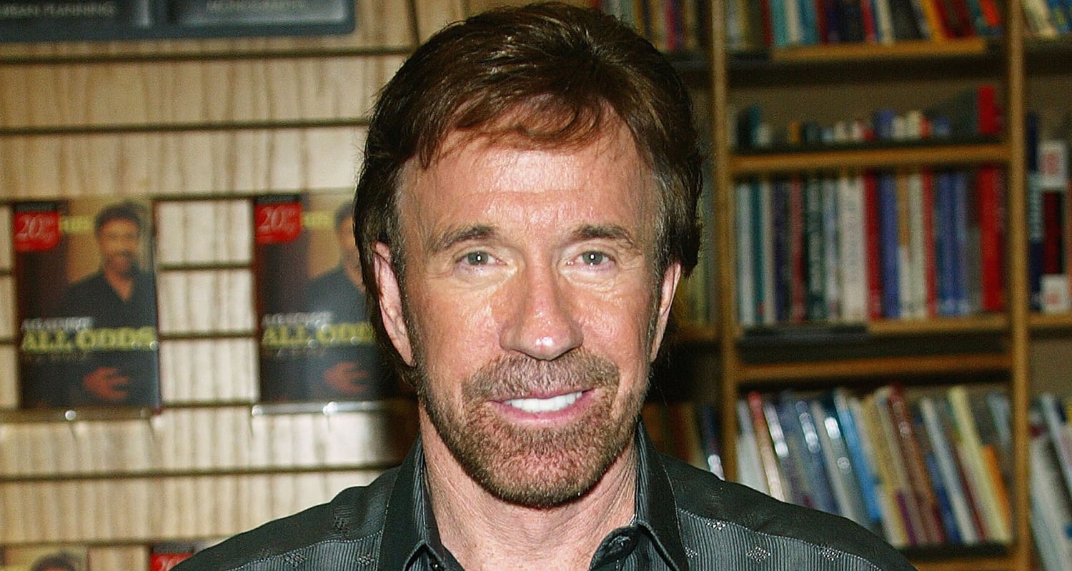 Chuck Norris morre: ator e estrela de ação morre aos 86 anos | Chuck Norris, Descanse em paz | Notícias e fofocas sobre celebridades Entretenimento, fotos e vídeos