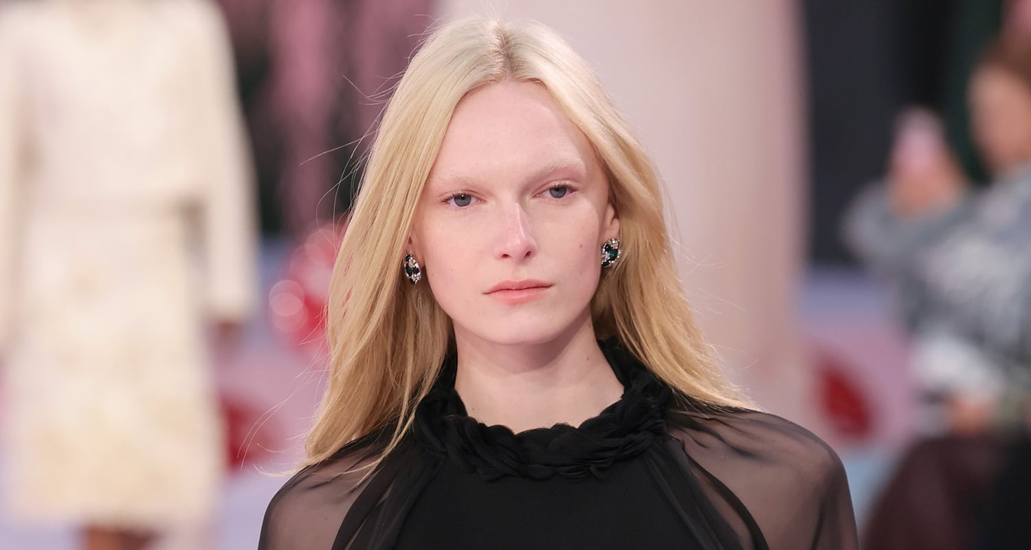 Modelo Alex Konsani estreia na comédia A24 ‘Peaked’, Owen Thiele e mais 3 adicionados ao elenco | A24, Alex Consani, Amy Sedaris, Elenco, Emil Wakim, Jaya Harper, Filmes, Owen Thiele, Escolhido | Notícias e fofocas sobre celebridades Entretenimento, fotos e vídeos