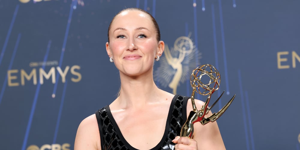 A adolescente Erin Doherty em negociações para o novo filme de Nancy Meyers, para substituir Emma Mackey | Erin Doherty, Filmes, Nancy Meyers | Notícias e fofocas sobre celebridades Entretenimento, fotos e vídeos