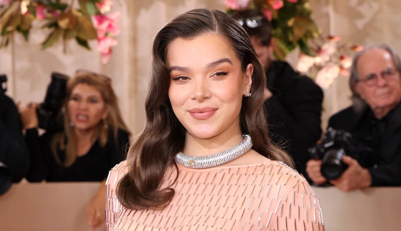 Hailee Steinfeld reage às vitórias do Oscar dos ‘pecadores’ após perder o show devido à gravidez | Hailee Steinfeld, Oscar, Pecadores | Notícias e fofocas sobre celebridades Entretenimento, fotos e vídeos