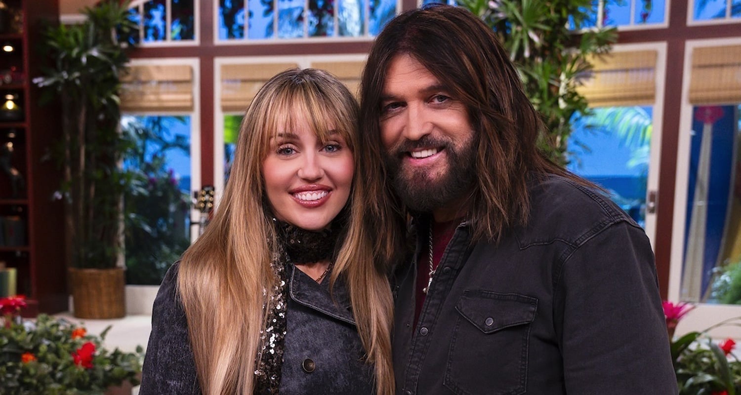 Showrunner Reveals Why More ‘Hannah Montana’ Stars Weren’t Part of 20th Anniversary Special | Disney Plus, Hannah Montana, Miley Cyrus | Celebrity News and Gossip | Entertainment, Photos and Videos