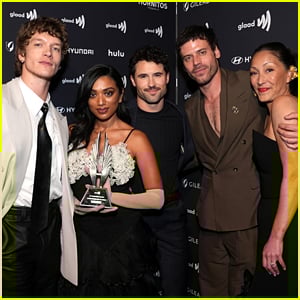 Connor Storrie, Francois Arnaud e le star di 'Heated Rivalry' si riuniscono ai GLAAD Media Awards per premiare la migliore nuova serie TV