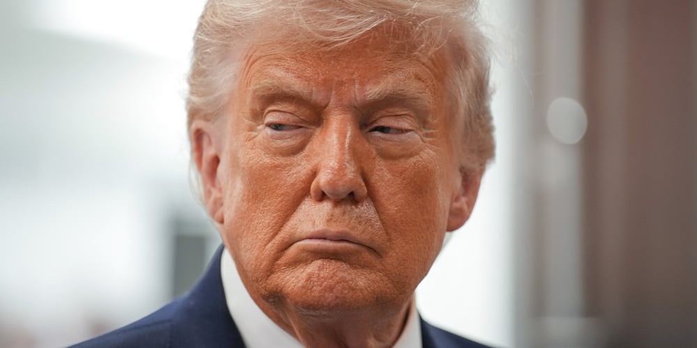 Trump ameaça enviar ICE aos aeroportos a partir de segunda-feira em meio a financiamento do DHS | DHS, Donald Trump, ICE, Política, TSA | Notícias e fofocas sobre celebridades Entretenimento, fotos e vídeos