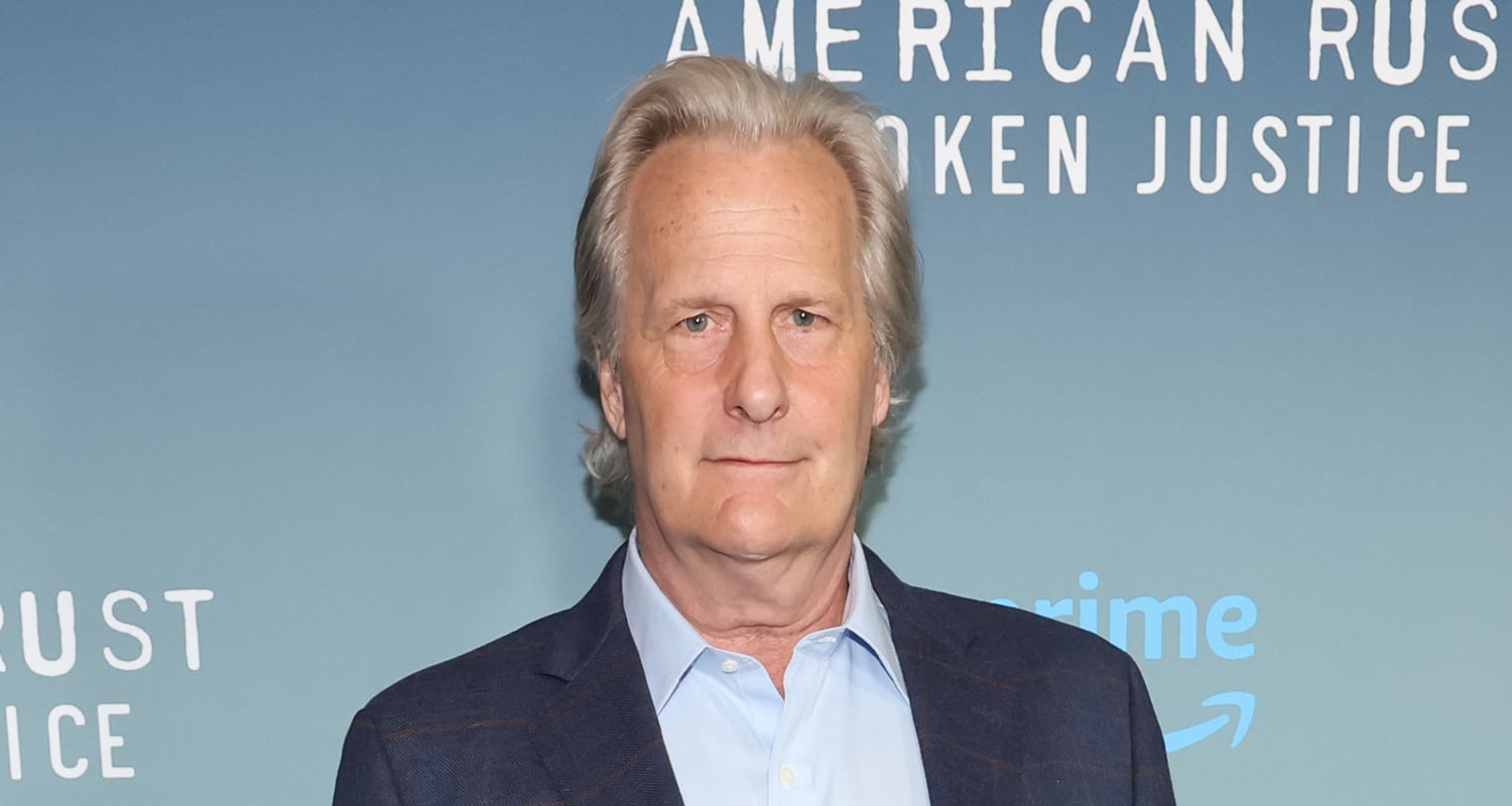 Jeff Daniels entra no ‘The Morning Show’ para a 5ª temporada | Jeff Daniels, Televisão, The Morning Show | Notícias e fofocas sobre celebridades Entretenimento, fotos e vídeos