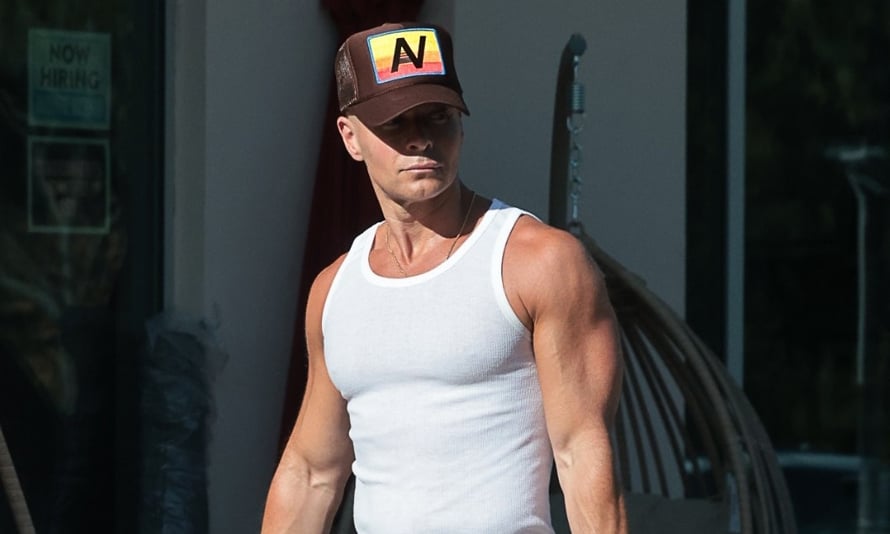 Joey Lawrence mostra músculos musculosos em um tanque antes de seu aniversário de 50 anos | Joey Lawrence | Notícias e fofocas sobre celebridades Entretenimento, fotos e vídeos