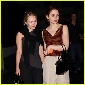 'The Act' Stars Joey King & AnnaSophia Robb Reunite for Night Out in L.A.
