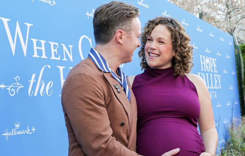 Hallmark’s Erin Krakow & Ben Rosenbaum Said the Sweetest Things About Becoming First-Time Parents! | ben rosenbaum, Erin Krakow, Pregnant Celebrities | Celebrity News and Gossip | Entertainment, Photos and Videos