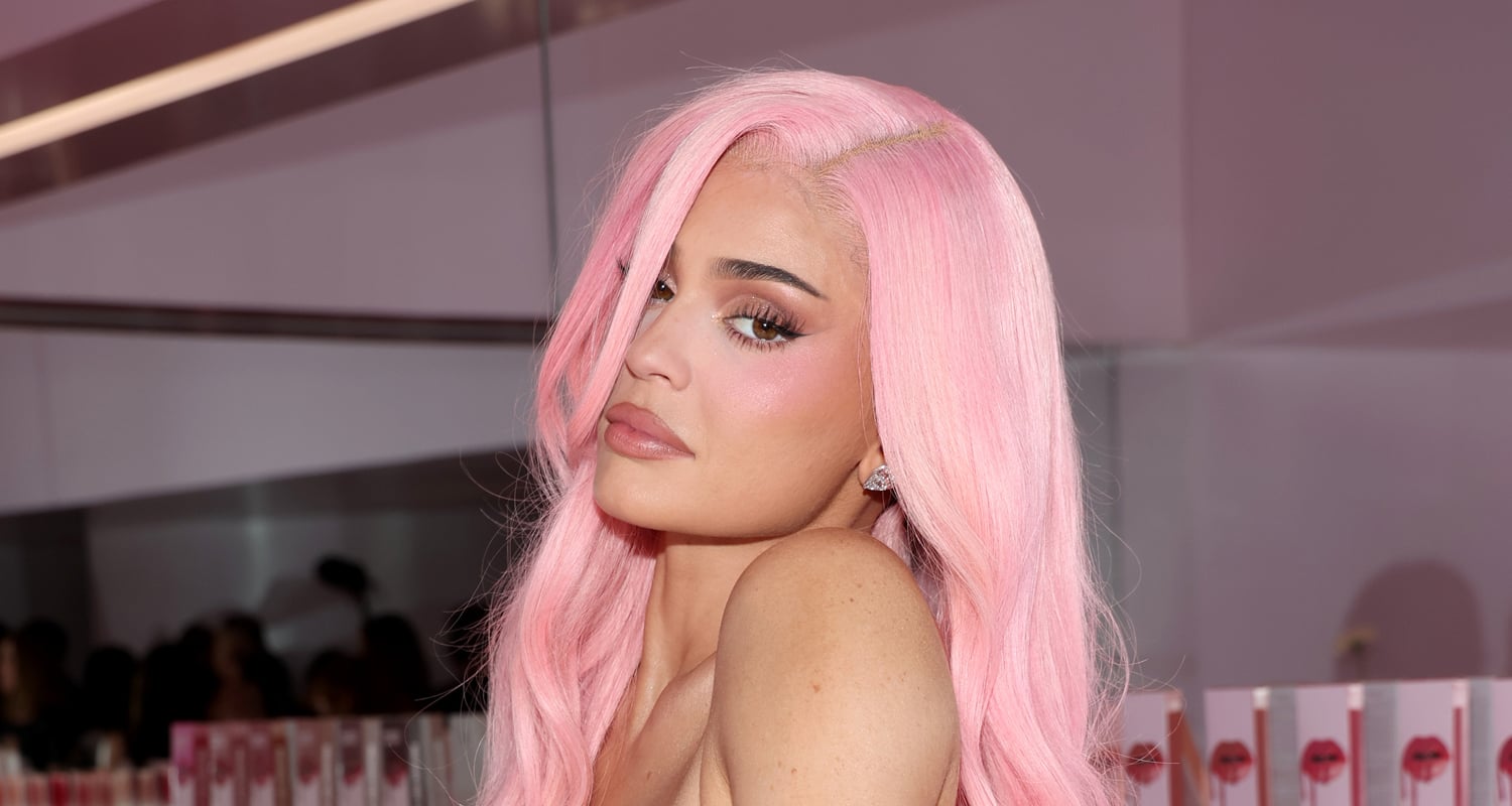 Letra de ‘Let King Tonka Talk’: Kylie Jenner apresentada na nova música de Yeat – Ouça agora! | Ouça primeiro, Kylie Jenner, Letras, Música | Notícias e fofocas sobre celebridades Entretenimento, fotos e vídeos