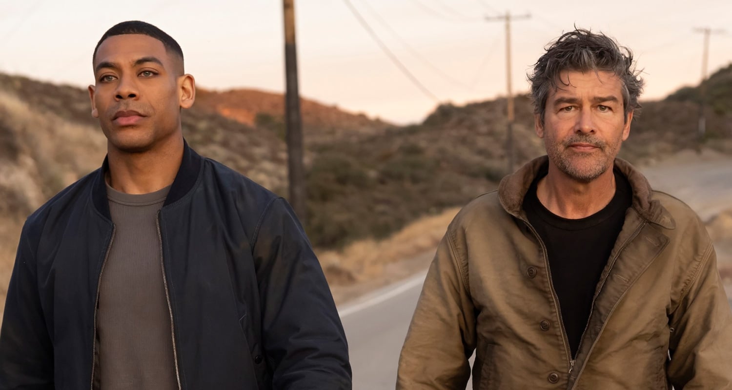 Kyle Chandler treina Aaron Pierre no primeiro teaser de ‘Lanterns’ – assista agora! | Aaron Pierre, DC, Garrett Dillahunt, HBO Max, Kelly Macdonald, Kyle Chandler, Lanternas, Filme Completo, Televisão | Notícias e fofocas sobre celebridades Entretenimento, fotos e vídeos