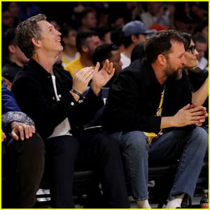 'The Pitt' Stars Noah Wyle & Shawn Hatosy Sit Courtside at Lakers Game